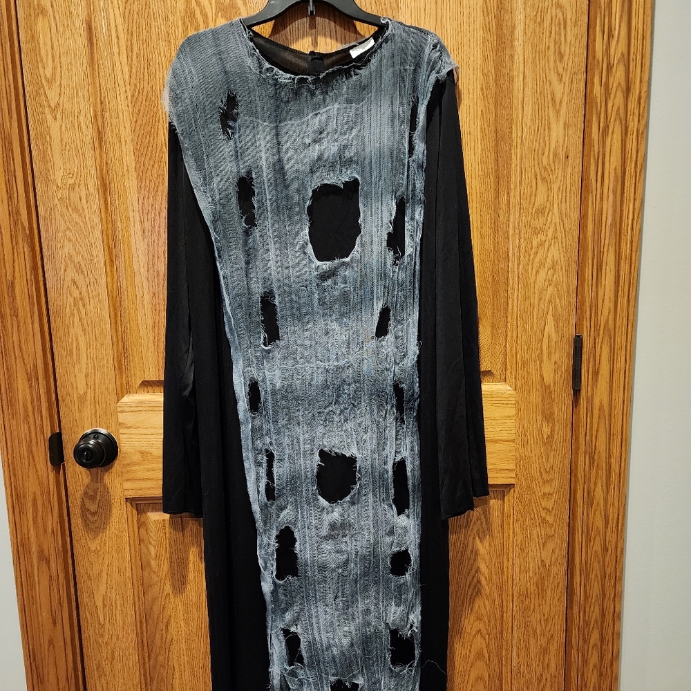 Unisex Halloween costume robe Distressed Black and Gray Long